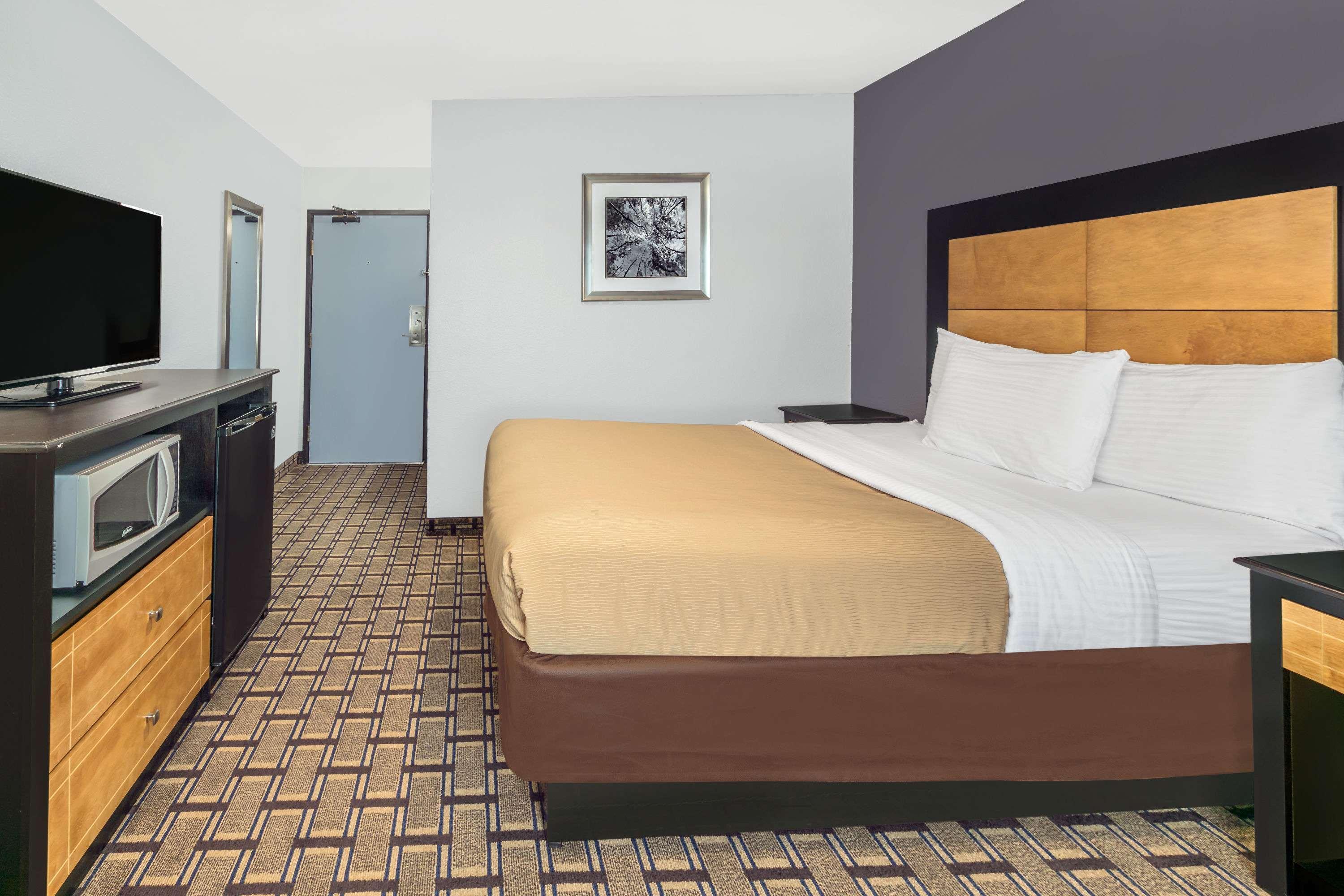 Quality Inn - Дентон Экстерьер фото
