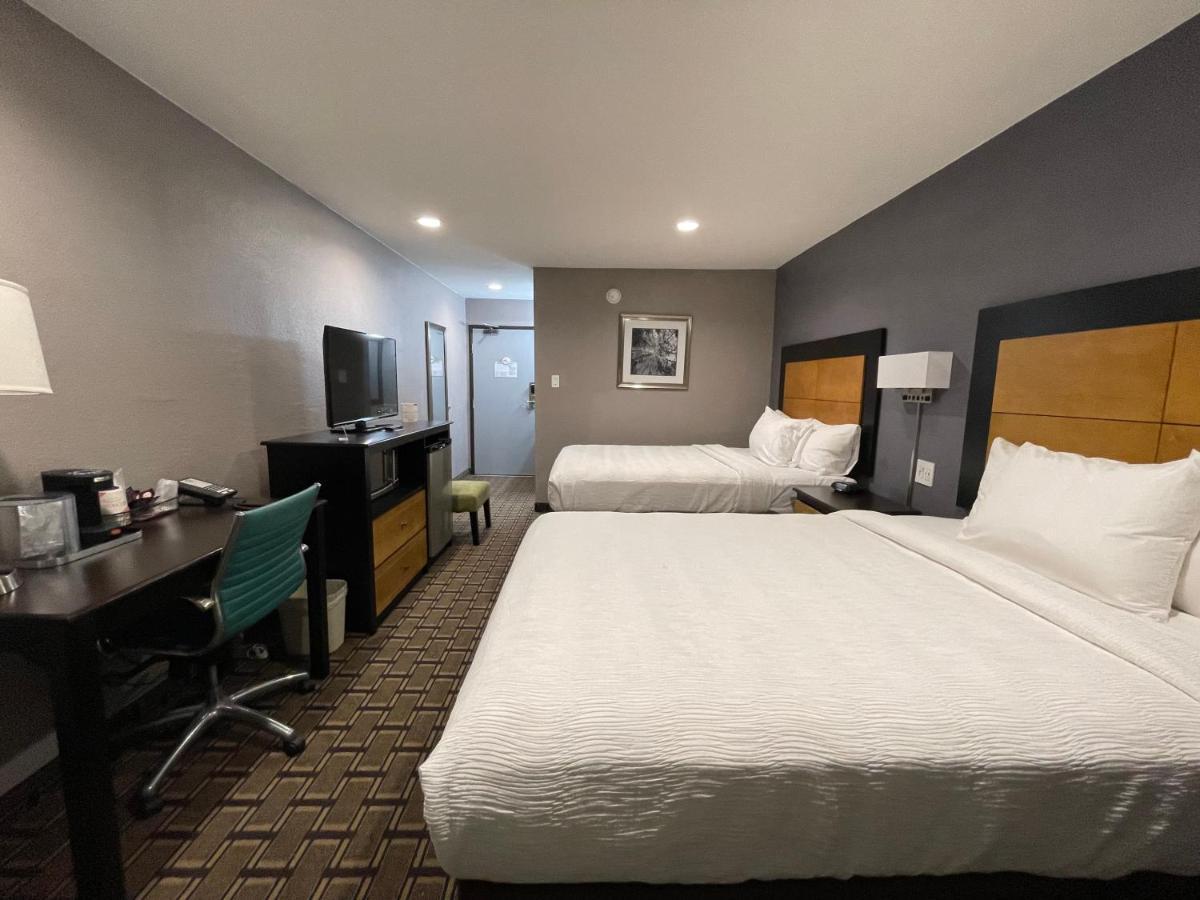 Quality Inn - Дентон Экстерьер фото