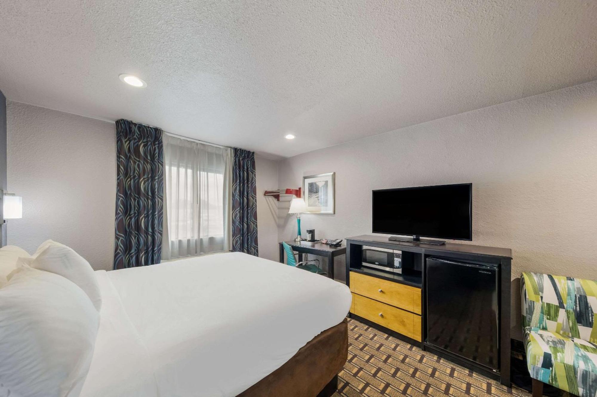Quality Inn - Дентон Экстерьер фото