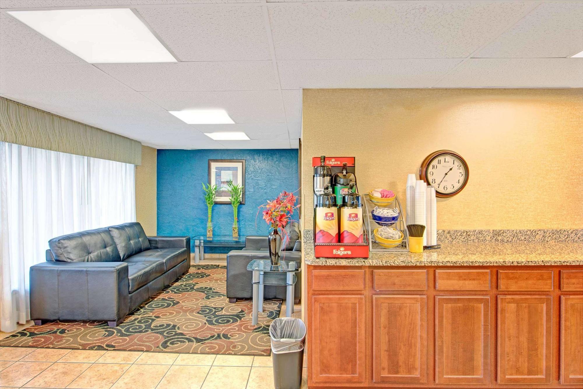 Quality Inn - Дентон Экстерьер фото